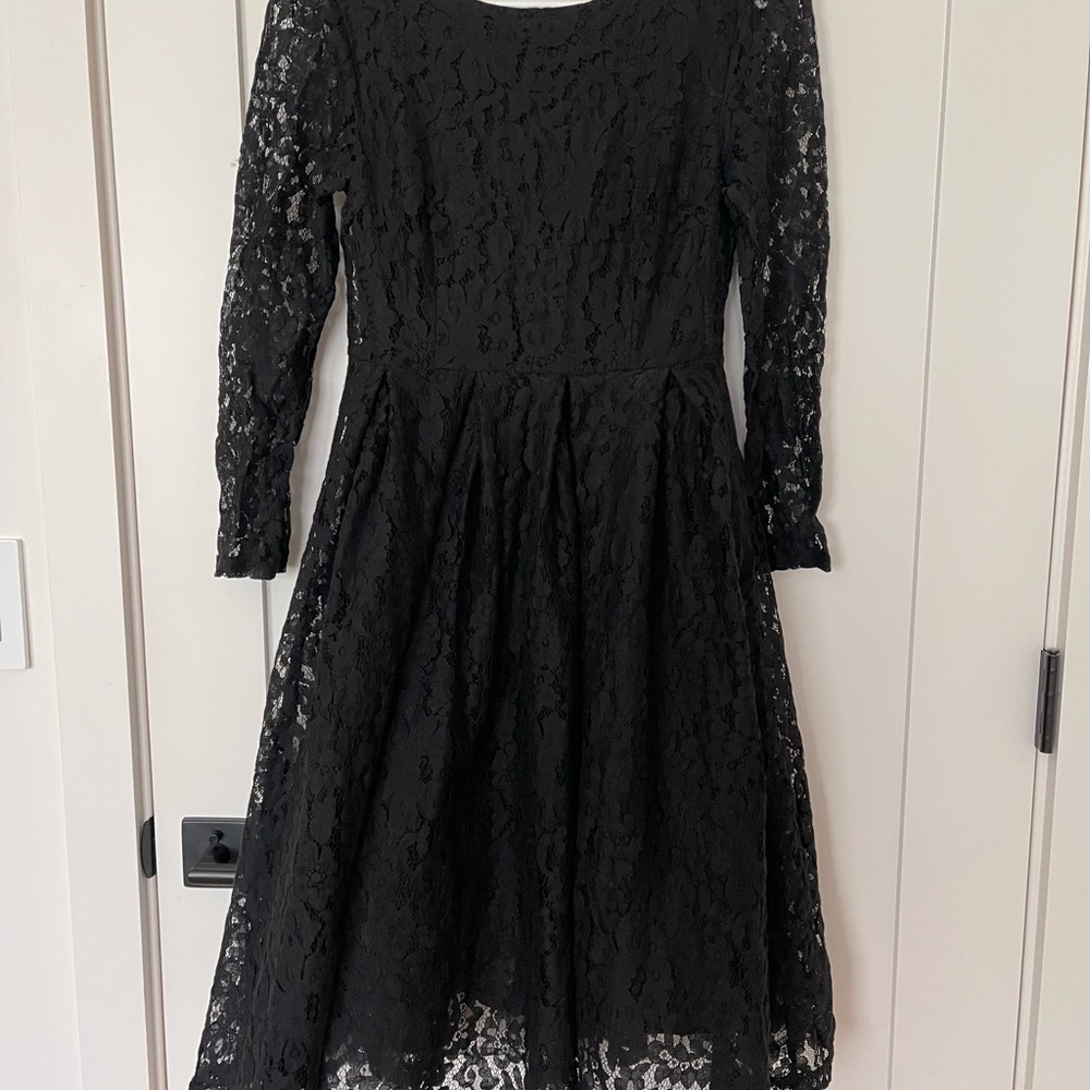 Elegant Black Lace Dress